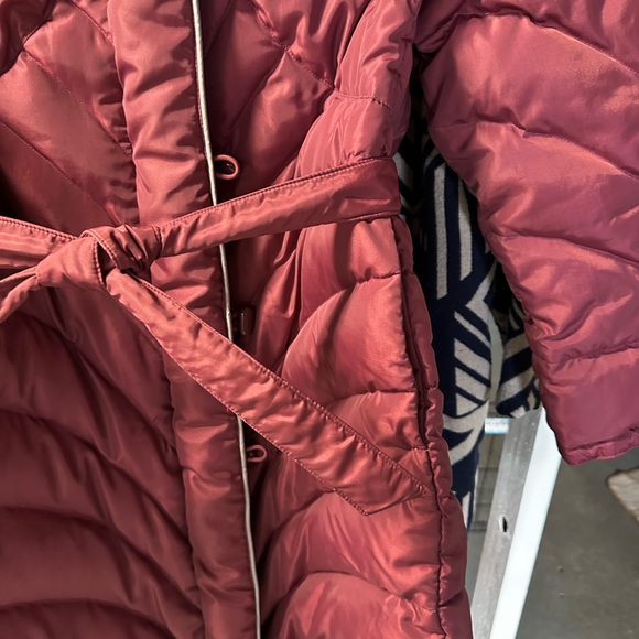 Vintage Down Parka - Women's Vtg Quilted Burgundy Parka - Size 14 - Picture 4 of 8